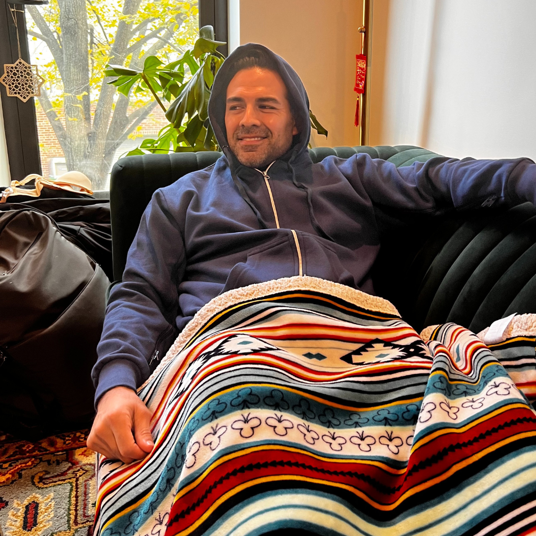 Healing Hoodie with Arm Openings Navy 2